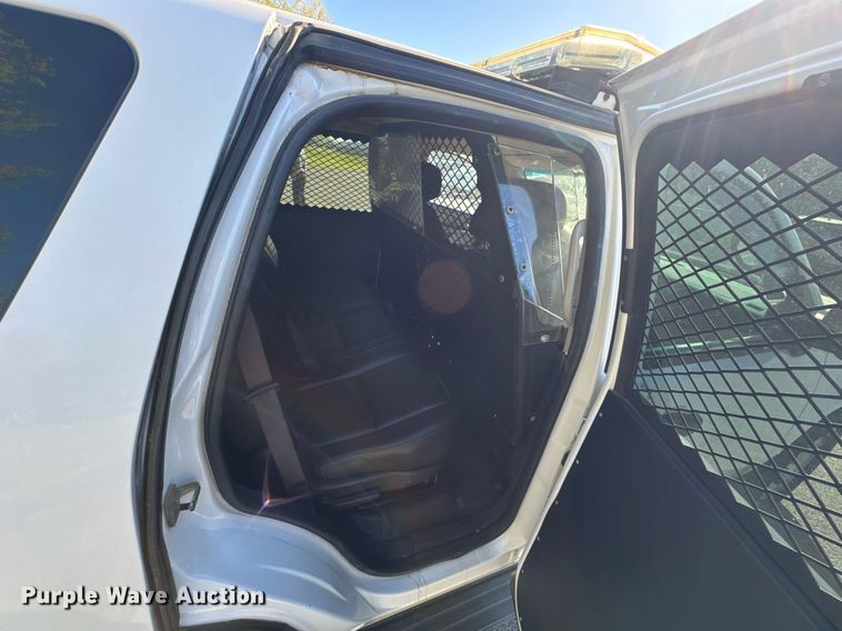 image for item DU9733 2010 Chevrolet Tahoe LS SUV