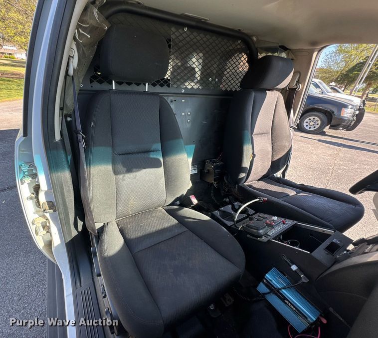 image for item DU9733 2010 Chevrolet Tahoe LS SUV