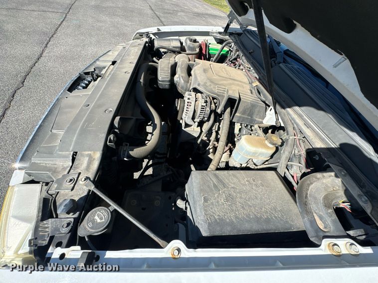 image for item DU9733 2010 Chevrolet Tahoe LS SUV