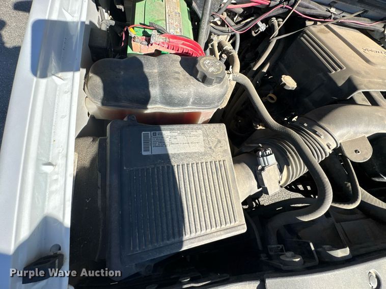 image for item DU9733 2010 Chevrolet Tahoe LS SUV