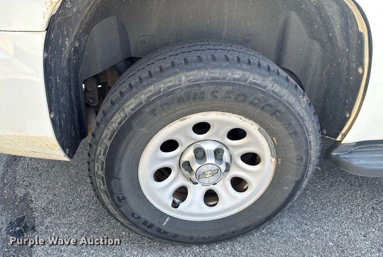 image for item DU9733 2010 Chevrolet Tahoe LS SUV