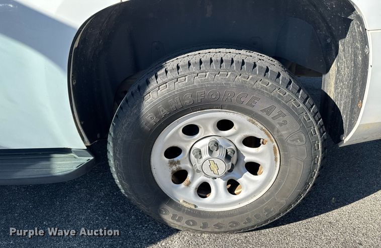 image for item DU9733 2010 Chevrolet Tahoe LS SUV
