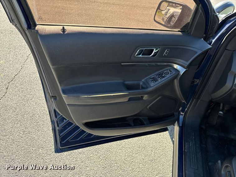 image for item DU9734 2015 Ford Explorer Police Interceptor SUV