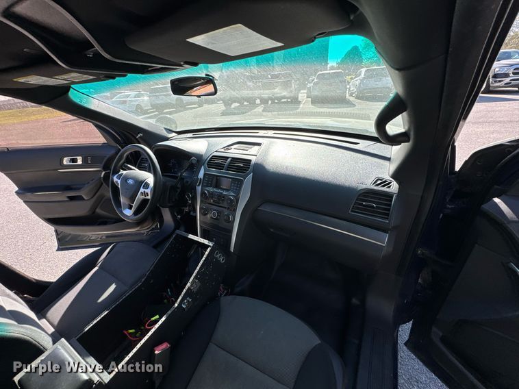 image for item DU9734 2015 Ford Explorer Police Interceptor SUV