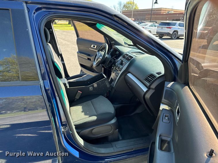 image for item DU9734 2015 Ford Explorer Police Interceptor SUV