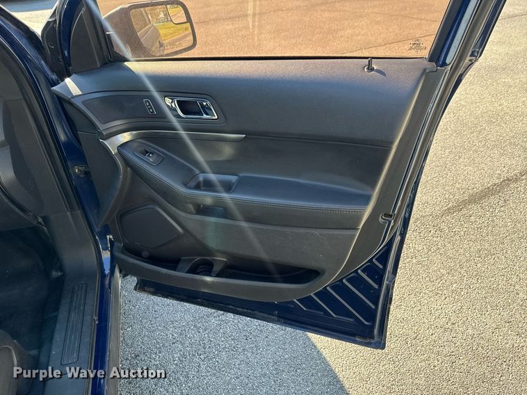 image for item DU9734 2015 Ford Explorer Police Interceptor SUV