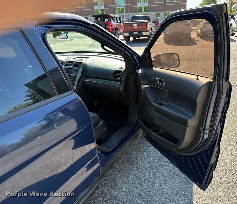 image for item DU9734 2015 Ford Explorer Police Interceptor SUV