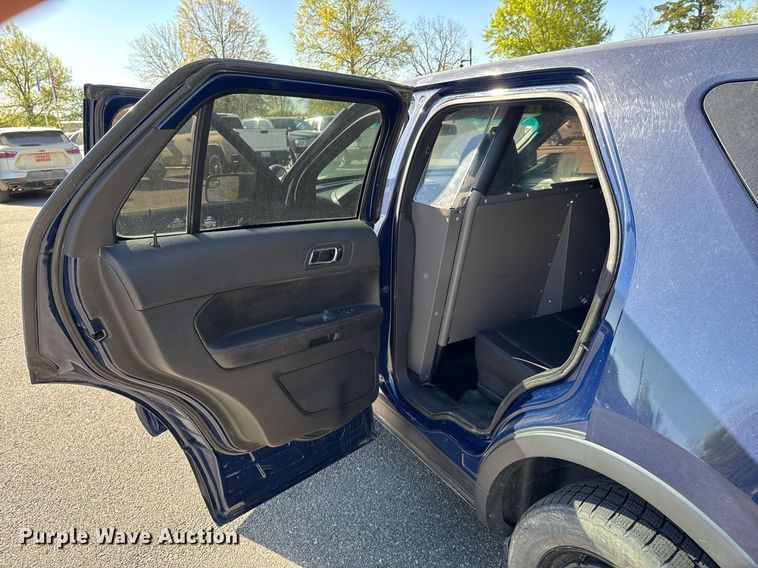image for item DU9734 2015 Ford Explorer Police Interceptor SUV