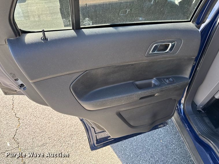 image for item DU9734 2015 Ford Explorer Police Interceptor SUV