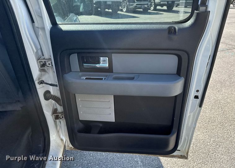 image for item DU9735 2014 Ford F150 SuperCrew pickup truck