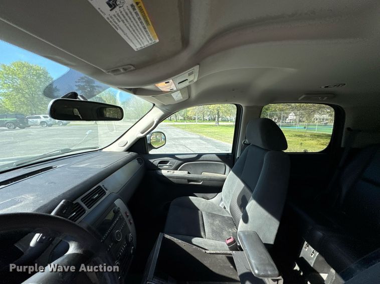 image for item DU9736 2009 Chevrolet Tahoe Police Special Service SUV