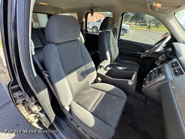 image for item DU9736 2009 Chevrolet Tahoe Police Special Service SUV