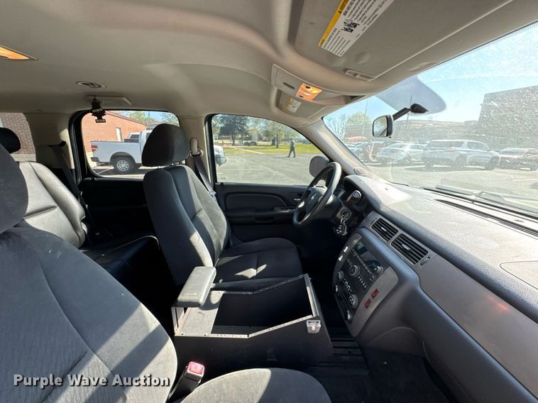 image for item DU9736 2009 Chevrolet Tahoe Police Special Service SUV