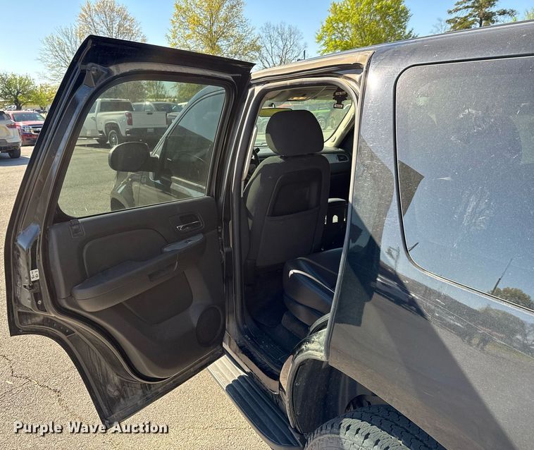 image for item DU9736 2009 Chevrolet Tahoe Police Special Service SUV