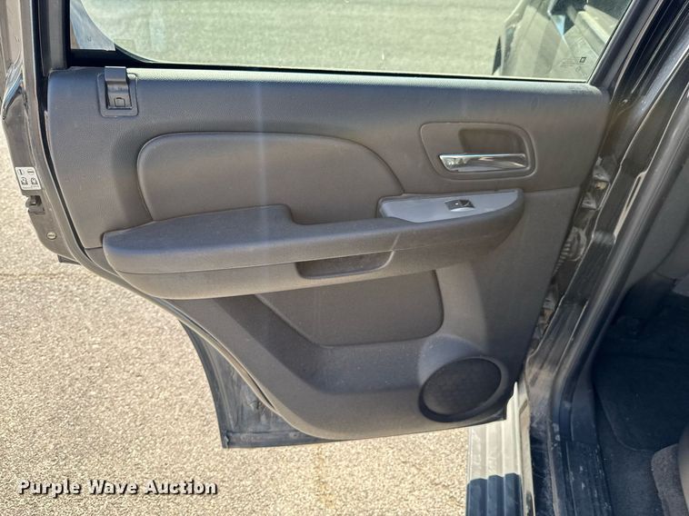 image for item DU9736 2009 Chevrolet Tahoe Police Special Service SUV