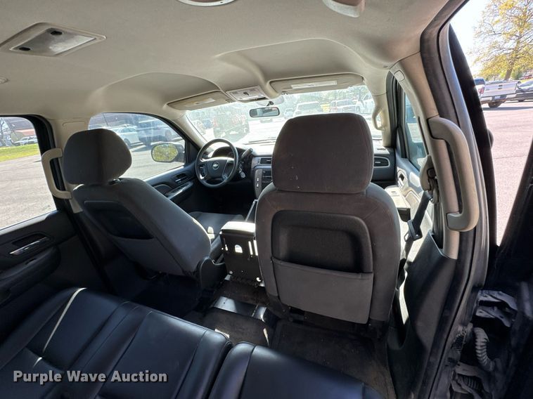 image for item DU9736 2009 Chevrolet Tahoe Police Special Service SUV