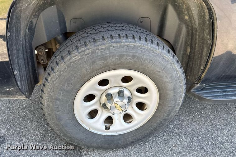 image for item DU9736 2009 Chevrolet Tahoe Police Special Service SUV