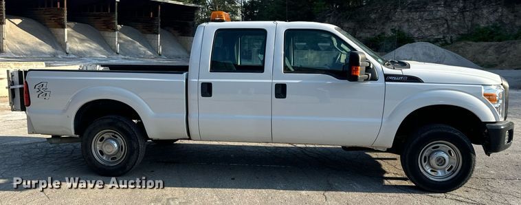 image for item DV1931 2011 Ford F250 Super Duty XL Crew Cab pickup truck