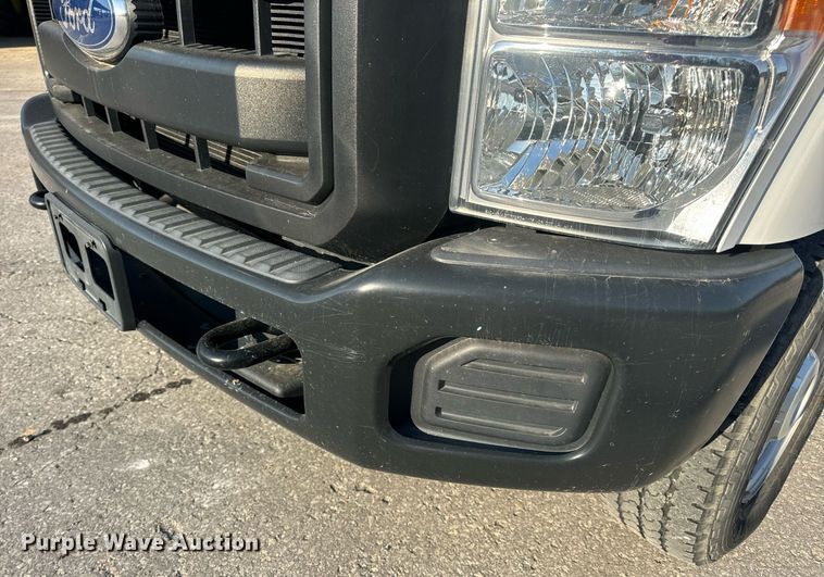 image for item DV1931 2011 Ford F250 Super Duty XL Crew Cab pickup truck