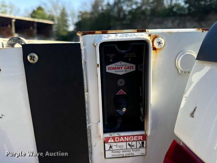 image for item DV1931 2011 Ford F250 Super Duty XL Crew Cab pickup truck