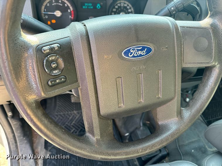 image for item DV1931 2011 Ford F250 Super Duty XL Crew Cab pickup truck