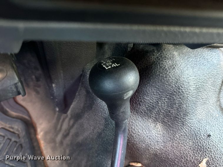 image for item DV1931 2011 Ford F250 Super Duty XL Crew Cab pickup truck