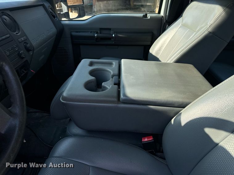 image for item DV1931 2011 Ford F250 Super Duty XL Crew Cab pickup truck