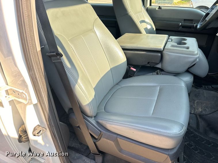 image for item DV1931 2011 Ford F250 Super Duty XL Crew Cab pickup truck