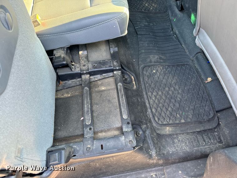 image for item DV1931 2011 Ford F250 Super Duty XL Crew Cab pickup truck