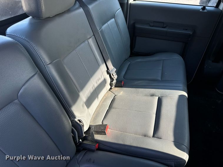 image for item DV1931 2011 Ford F250 Super Duty XL Crew Cab pickup truck