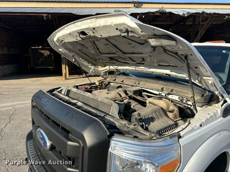 image for item DV1931 2011 Ford F250 Super Duty XL Crew Cab pickup truck