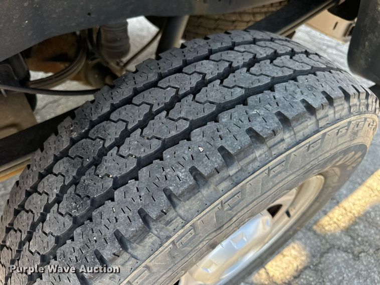 image for item DV1931 2011 Ford F250 Super Duty XL Crew Cab pickup truck