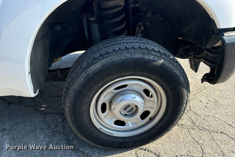 image for item DV1931 2011 Ford F250 Super Duty XL Crew Cab pickup truck