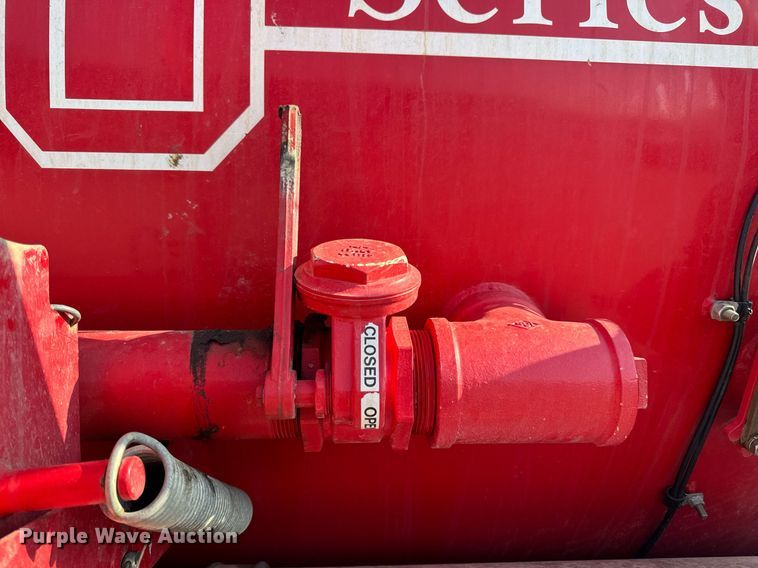 image for item DV1933 2004 Sterling L7500 sewer jetter truck