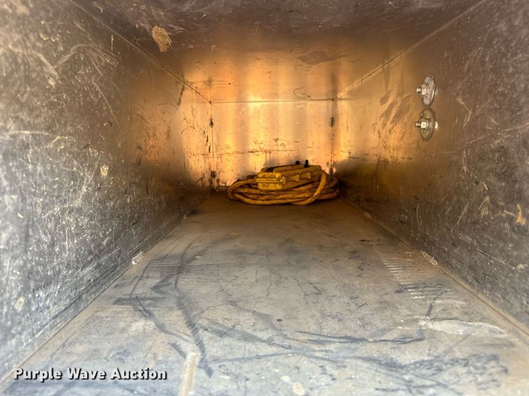 image for item DV1933 2004 Sterling L7500 sewer jetter truck