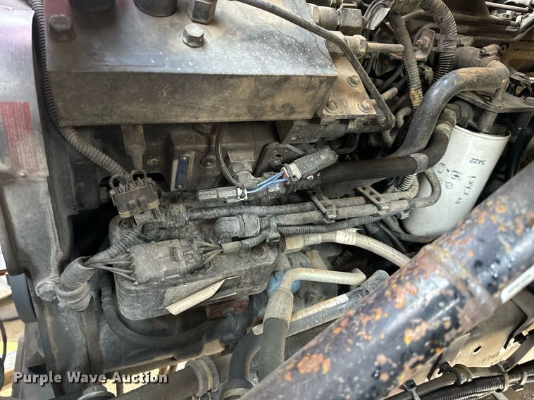 image for item DV1933 2004 Sterling L7500 sewer jetter truck