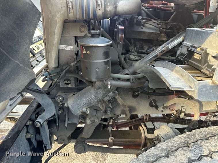 image for item DV1933 2004 Sterling L7500 sewer jetter truck