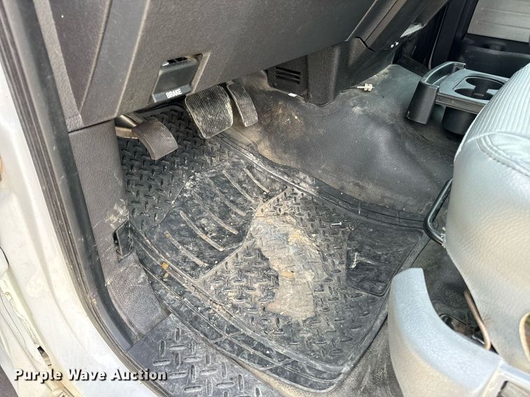 image for item DV1934 2013 Ford F150 XL SuperCab pickup truck