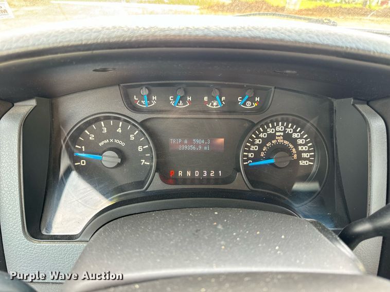 image for item DV1934 2013 Ford F150 XL SuperCab pickup truck