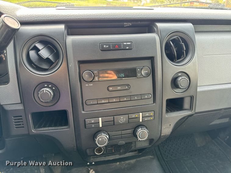 image for item DV1934 2013 Ford F150 XL SuperCab pickup truck