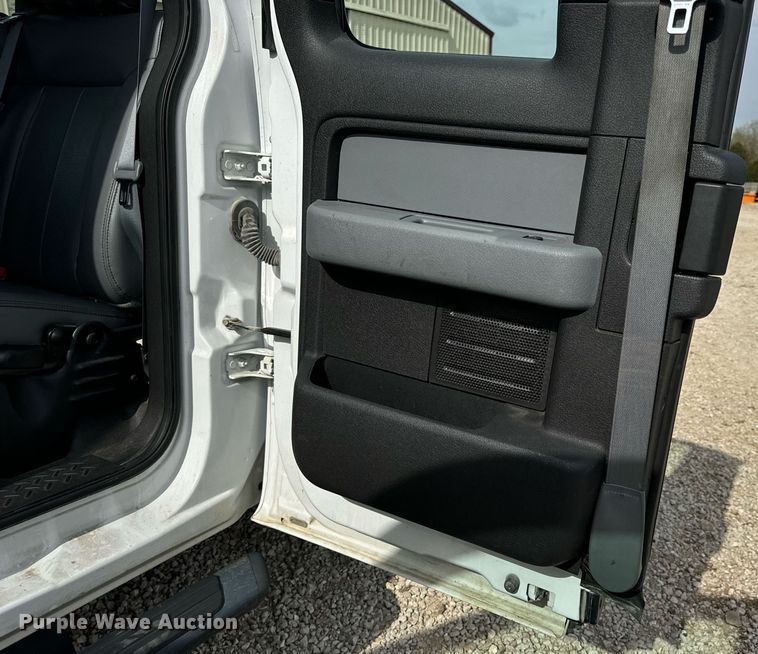 image for item DV1934 2013 Ford F150 XL SuperCab pickup truck