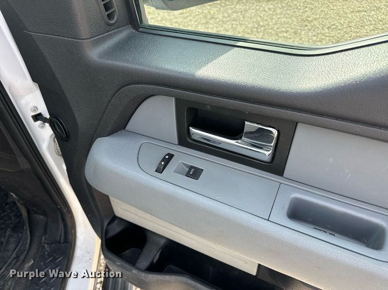 image for item DV1934 2013 Ford F150 XL SuperCab pickup truck