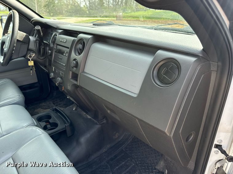 image for item DV1934 2013 Ford F150 XL SuperCab pickup truck