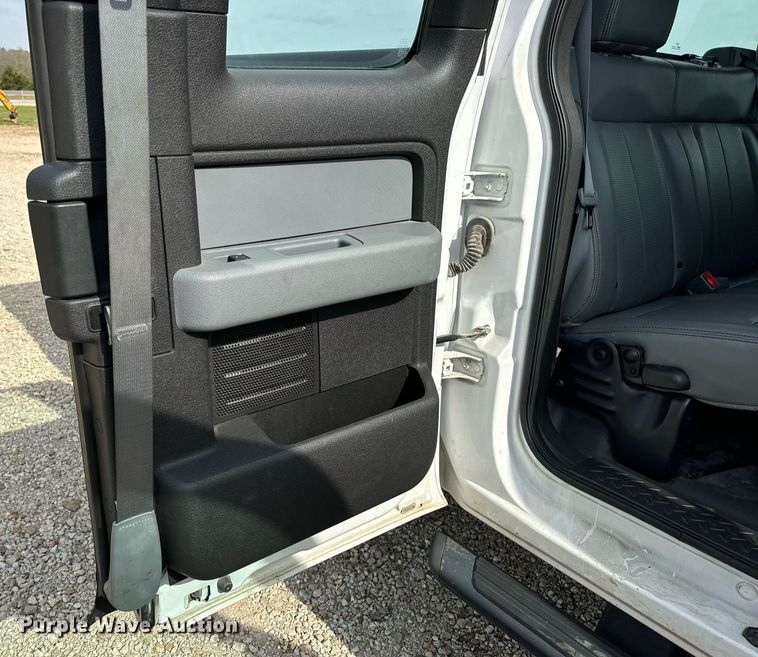 image for item DV1934 2013 Ford F150 XL SuperCab pickup truck