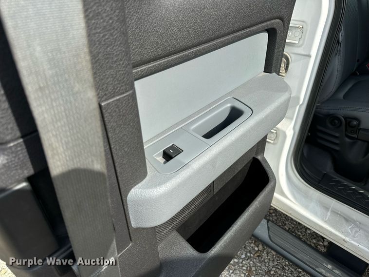 image for item DV1934 2013 Ford F150 XL SuperCab pickup truck