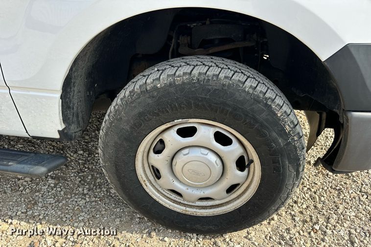 image for item DV1934 2013 Ford F150 XL SuperCab pickup truck