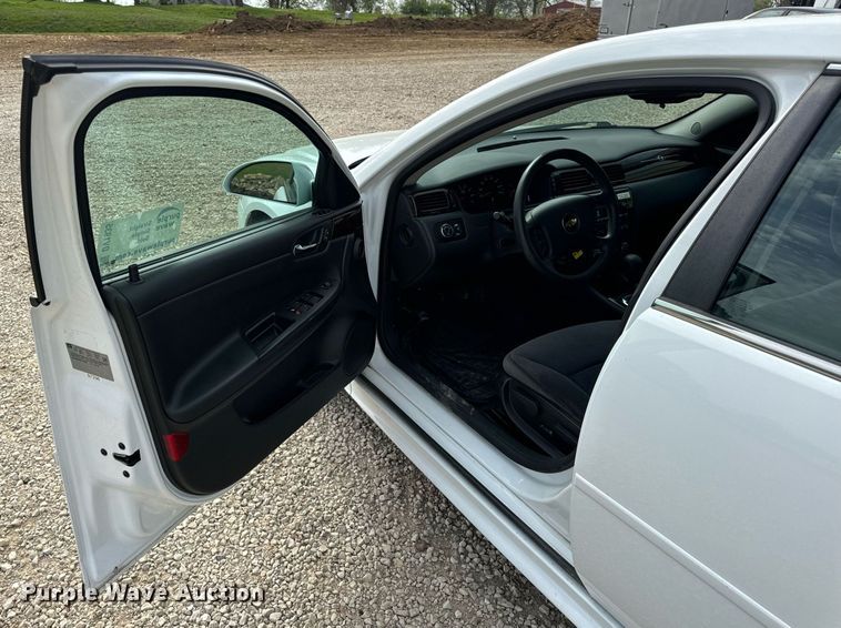 image for item DV1935 2016 Chevrolet Impala Limited 