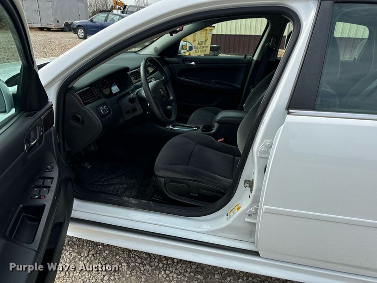 image for item DV1935 2016 Chevrolet Impala Limited 