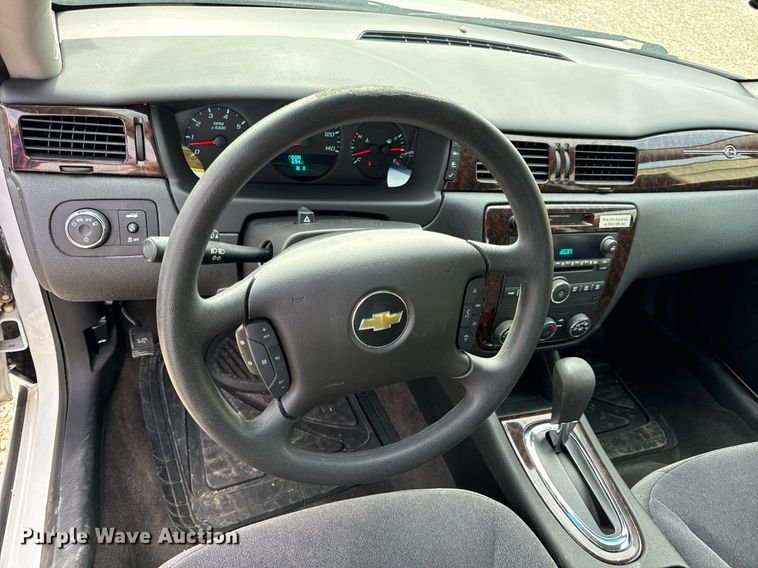 image for item DV1935 2016 Chevrolet Impala Limited 