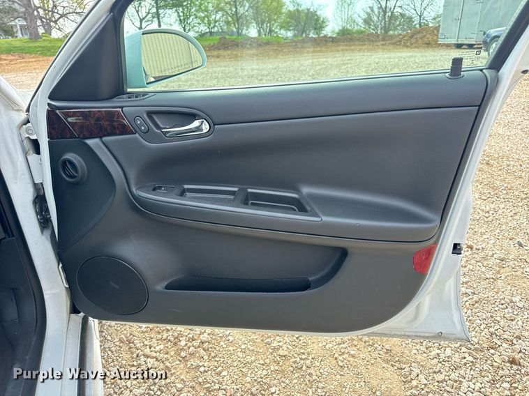 image for item DV1935 2016 Chevrolet Impala Limited 